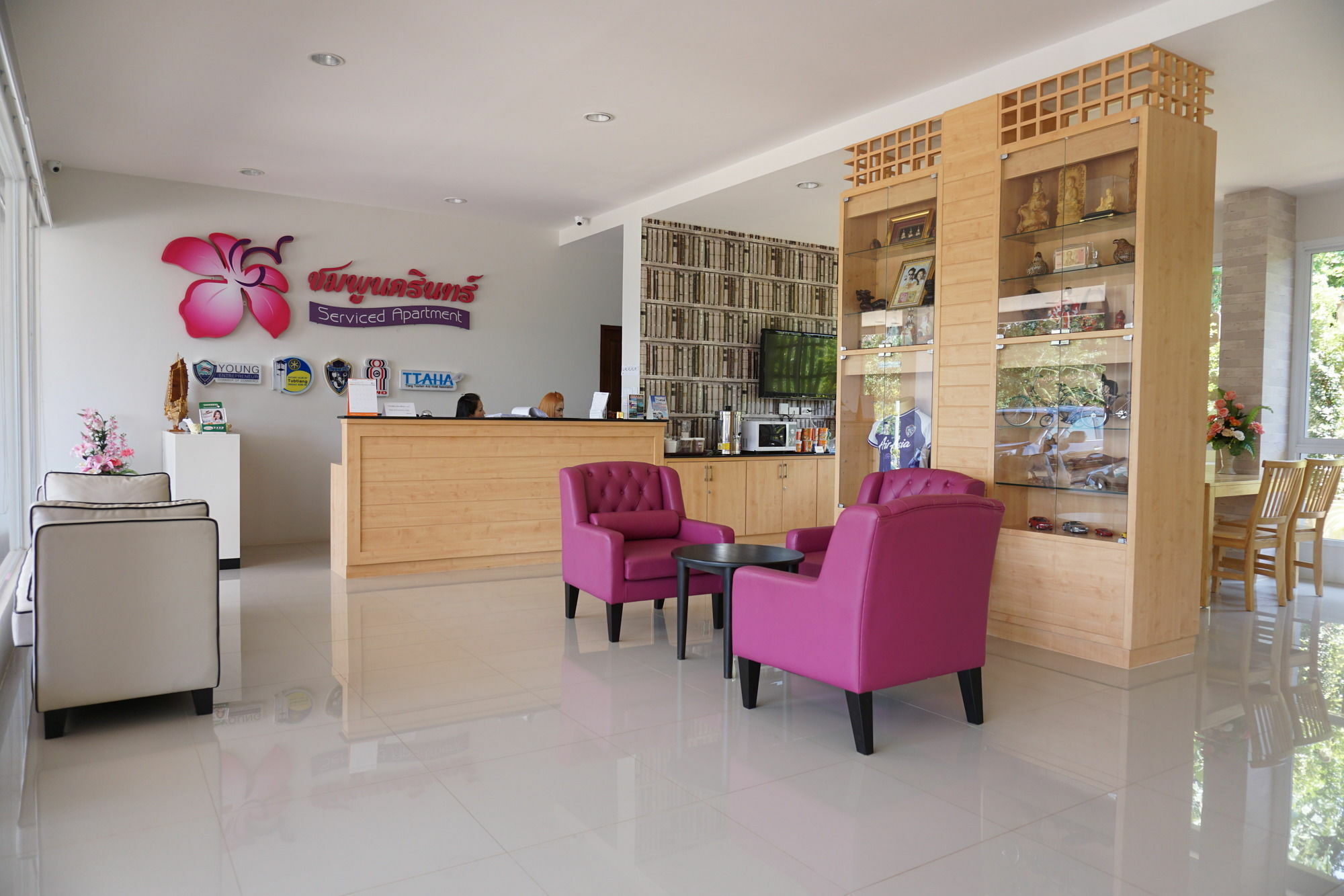 Chompu Nakarin Apartment Trang Exterior photo